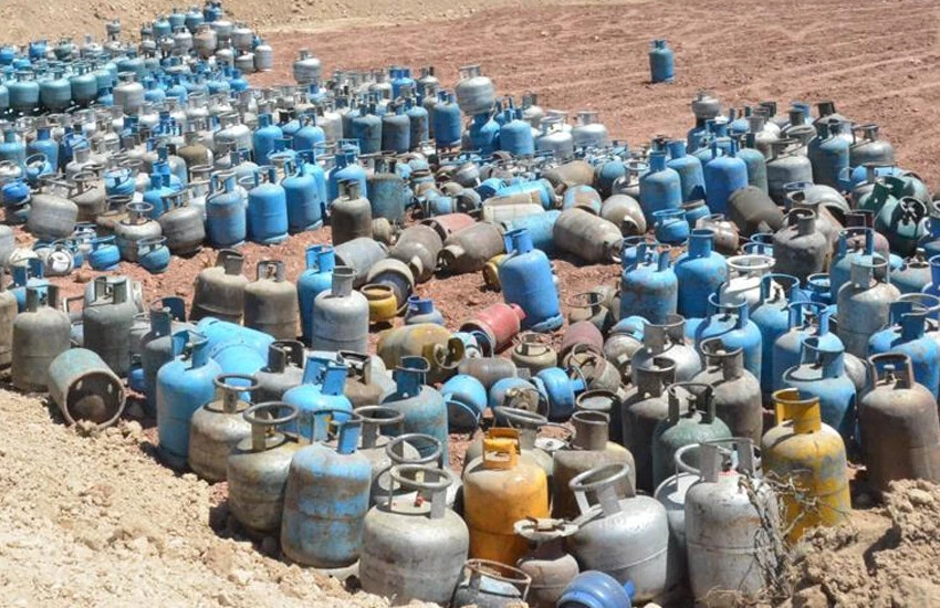 Zamlanan tüpte kaçak gaz tehlikesi: Bomba gibi patlayabiliyor!