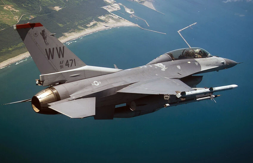 F-16'ların muhteşem tarihi... Felaketten döndü, 50 yıldır vazgeçilemiyor
