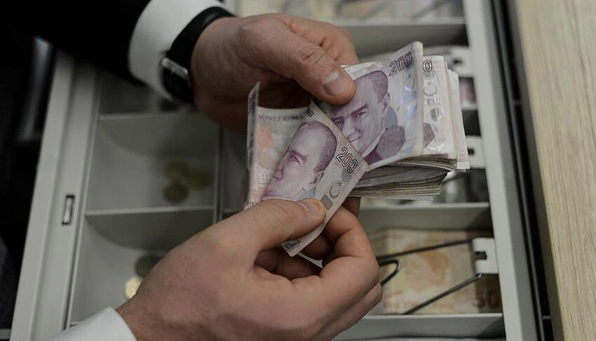 Son dakika! Emekliye yüzde 49.25 zam Meclis'ten geçti