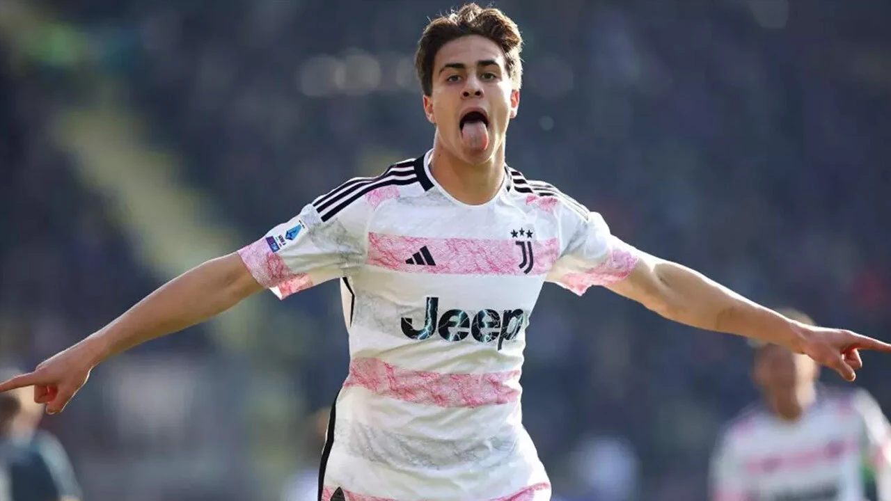 Kenan Yıldız parlamaya devam ediyor! 6. kez ilk 11'de olacak