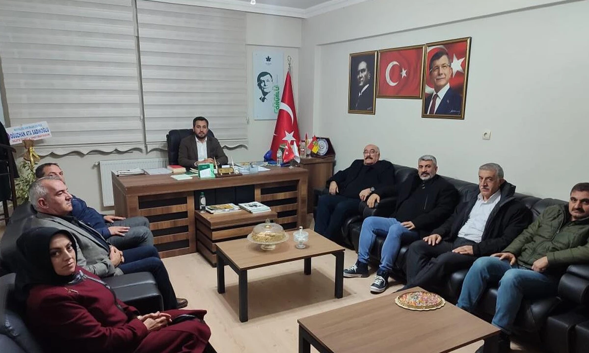 Gelecek Partisi'nde toplu istifa