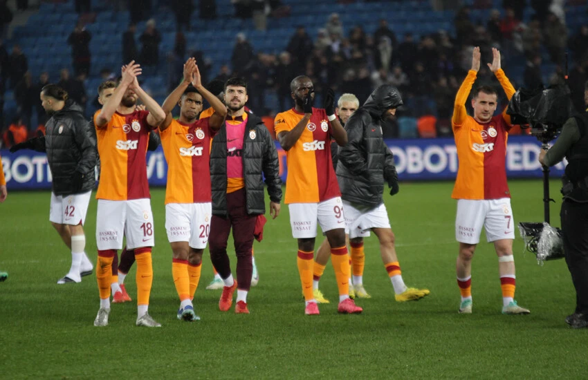 Galatasaray, İstanbulspor'u konuk ediyor! ilk 11'ler