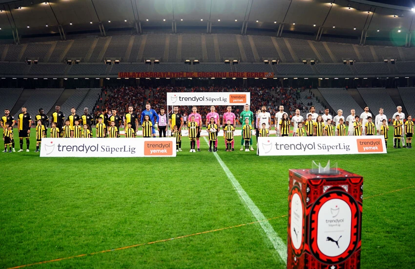 Galatasaray, İstanbulspor'u konuk ediyor! ilk 11'ler