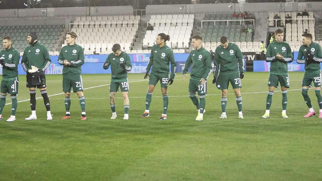 Fatih Terim, Panathinaikos'la ilk mağlubiyetini yaşadı