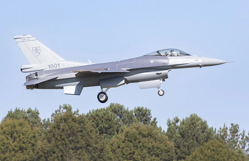 Prof. Dr. Mesut Hakkı Caşın'dan çarpıcı F-16 yorumu! Yunanistan'a dikkat çekerek, tarih verdi