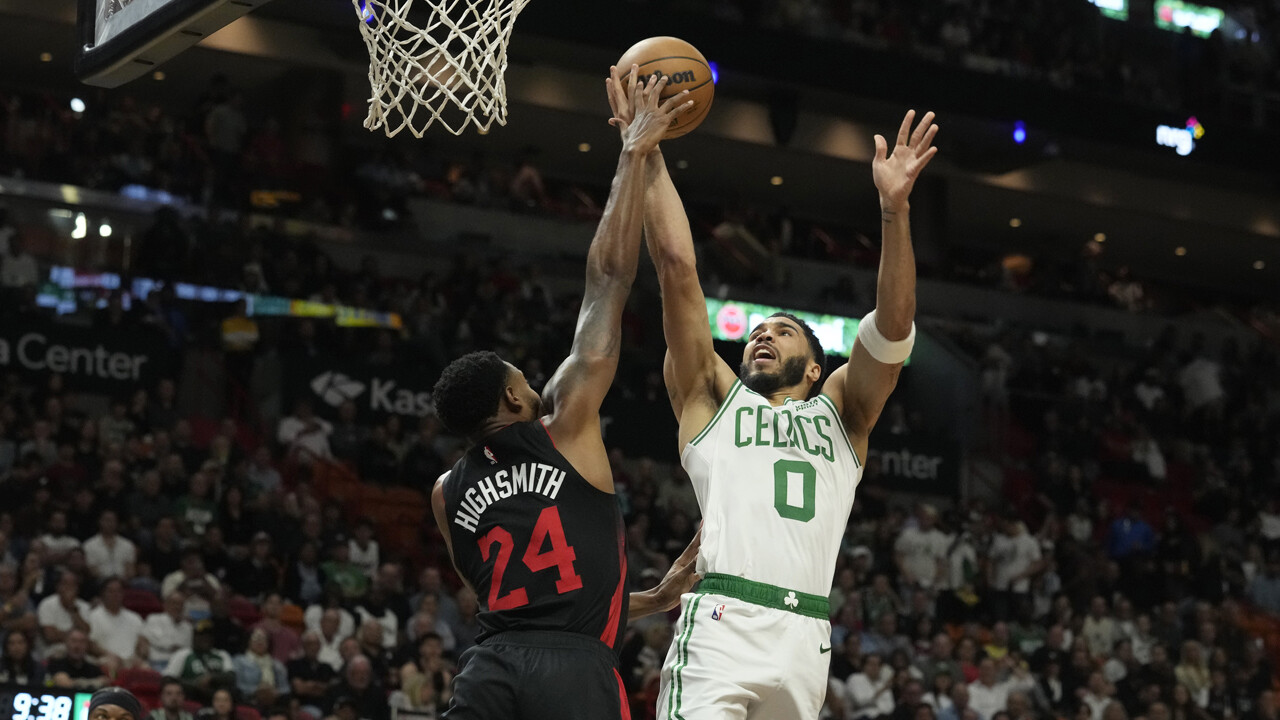 Celtics, Heat&#039;i 33 sayı farkla devirdi