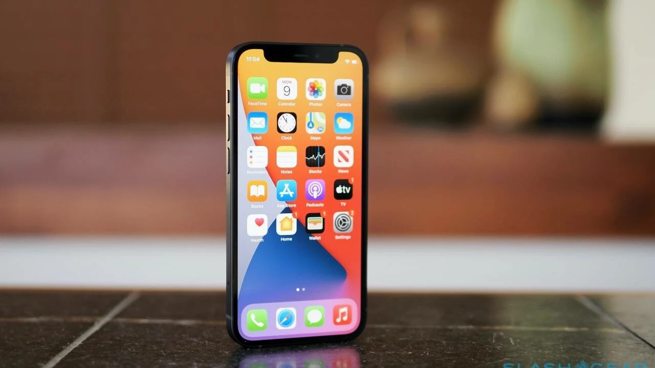 iPhone&#039;da &#039;bulut oyun&#039;a yeşil ışık, App Store dışındaki uygulamalara &#039;vize&#039;