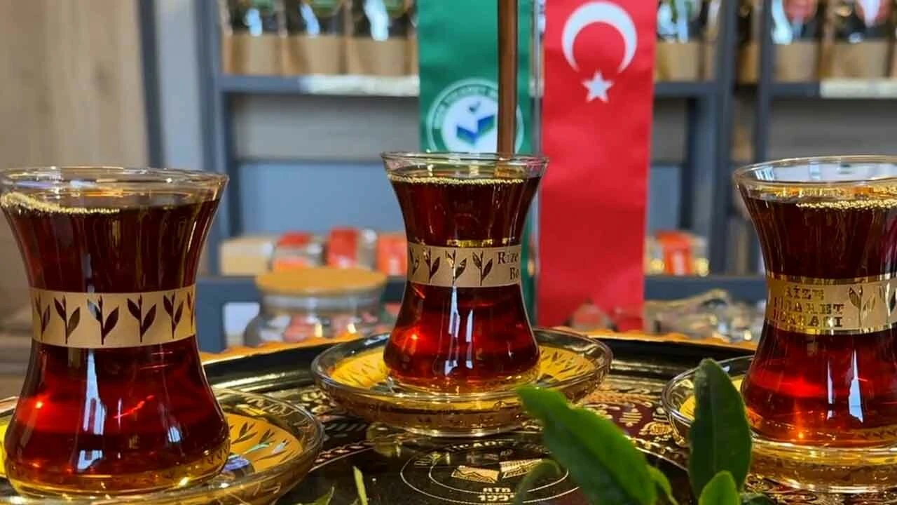 ABD ve İngiltere arasında "tuzlu çay" atışması koptu, Rize'nin cevabı kızıştıracak