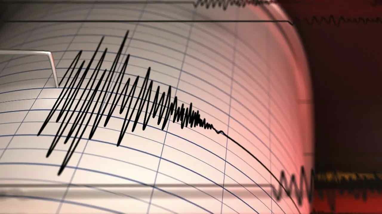 Son dakika! Adana&#039;da 4,4 büyüklüğünde deprem