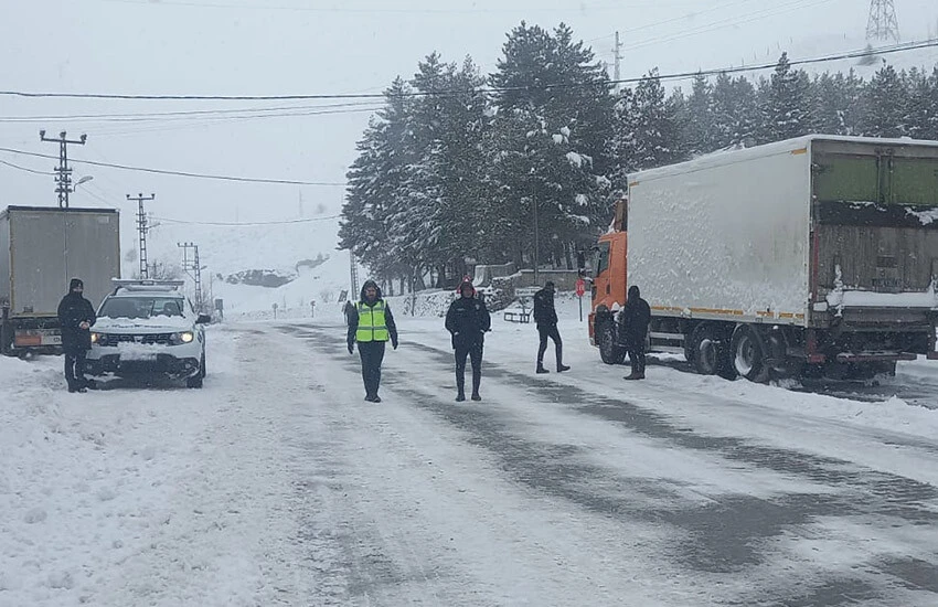 Türkiye’den kar manzaraları... 40 cm'ye ulaştı