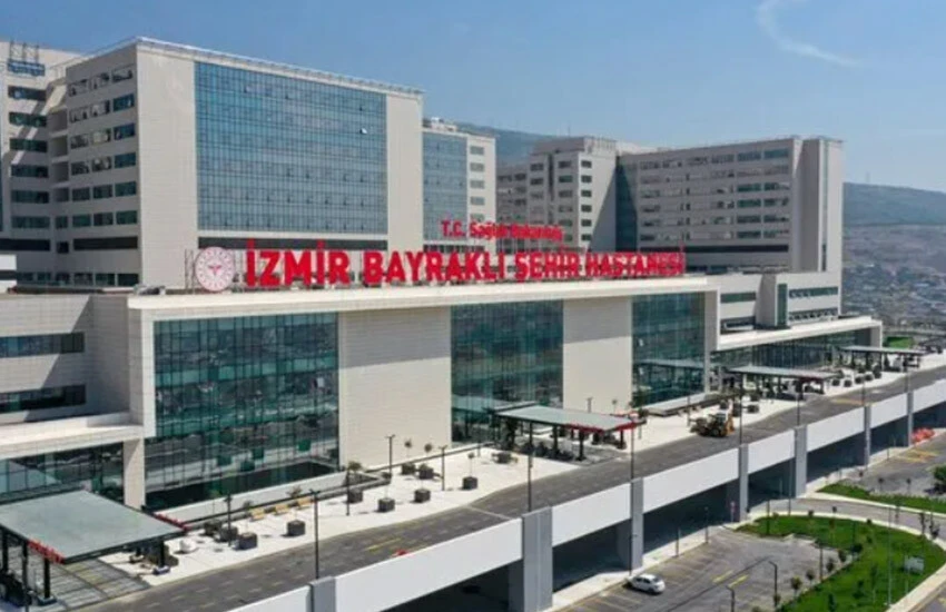 Cumhurbaşkanı Erdoğan'dan İzmir'de 35 bin sağlık personeli müjdesi