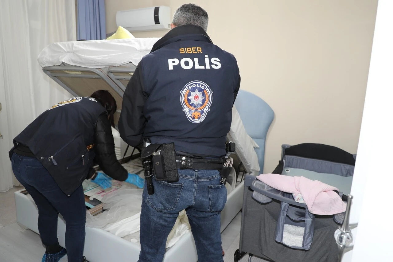 300 milyon TL transfer yapan bahis çetesi çökertildi - 1. Resim