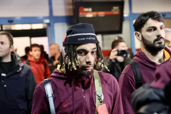 Küllerinden doğan Sacha Boey rekorla gidiyor: İşte Galatasaray'ın kasasına girecek tarihi rakam