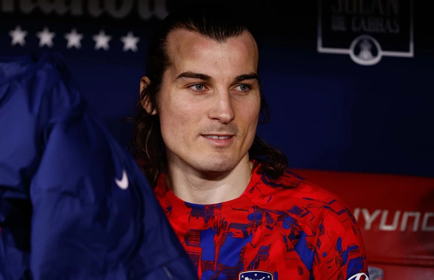 Fenerbahçe Çağlar Söyüncü'yü resmen açıkladı