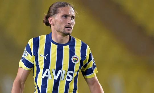 Fenerbahçe'de ayrılacak yabancı futbolcular belli oldu