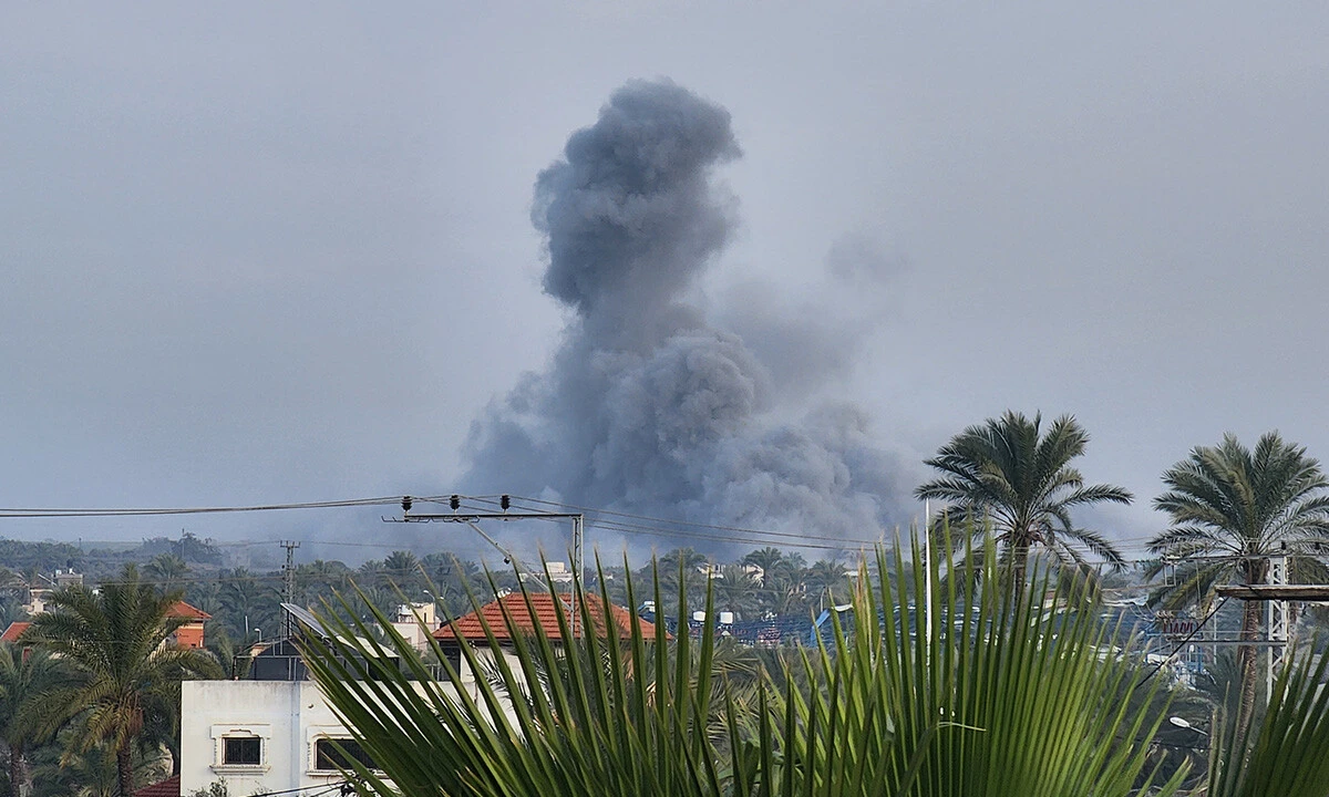 Bahçeli'den yerel seçimin ilk mitinginde CHP'ye gönderme: Sınıfta kaldılar