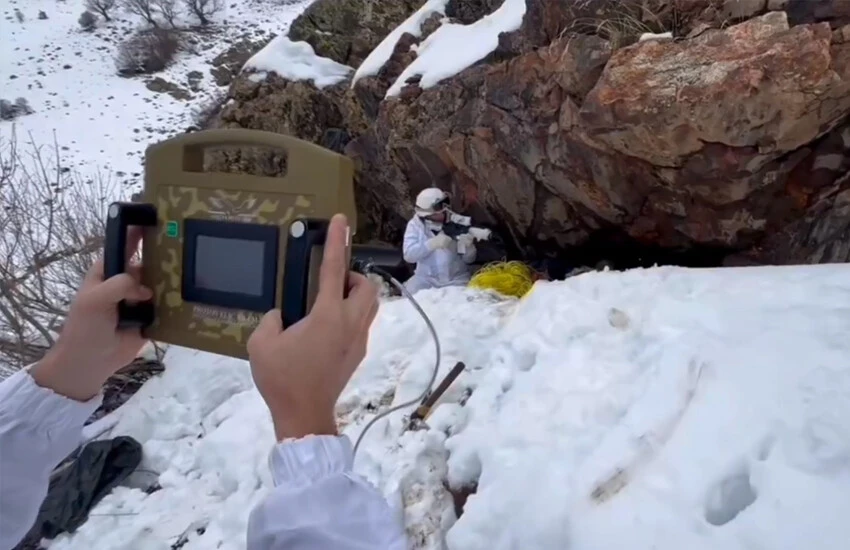 Terörist inlerine bir operasyon daha! Mağaralar tek tek imha edildi