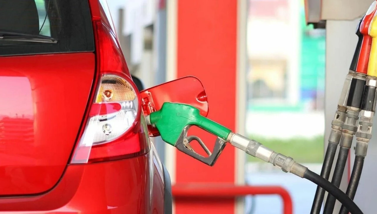 Akaryakıta 9 günde 3 zam! Depoları doldurun, motorin fiyatı yine değişiyor