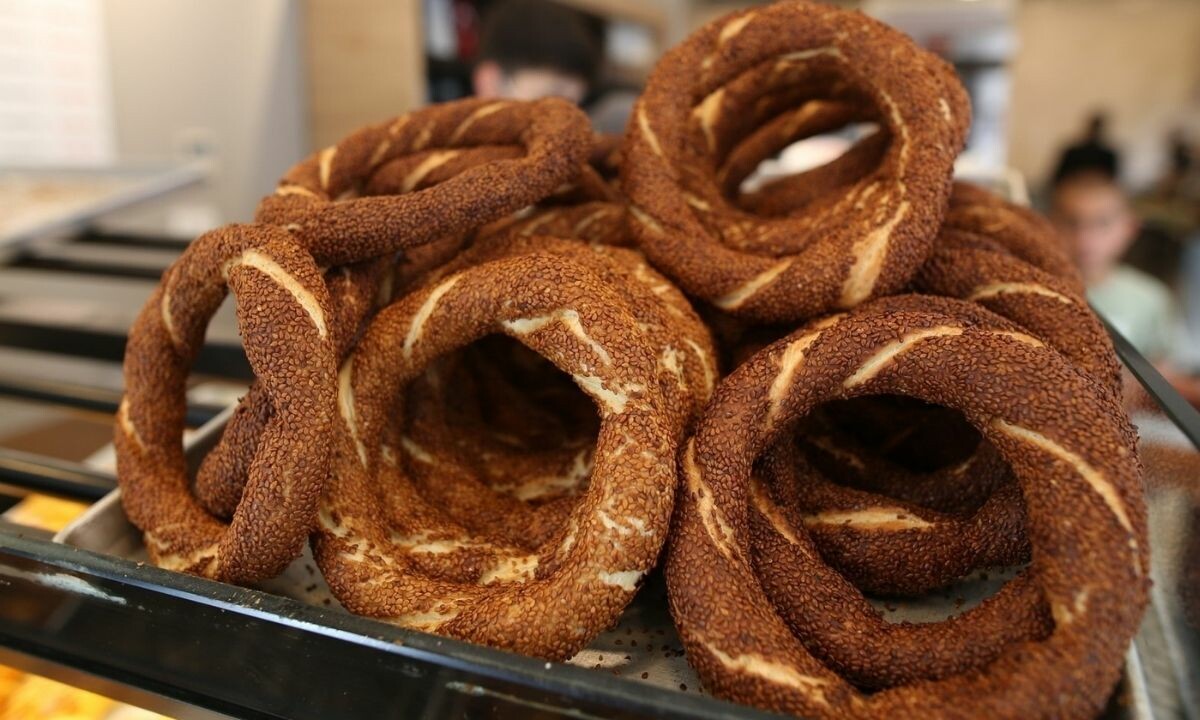 Tepkilere neden olmuştu! Ankara&#039;da simit zammı iptal edildi