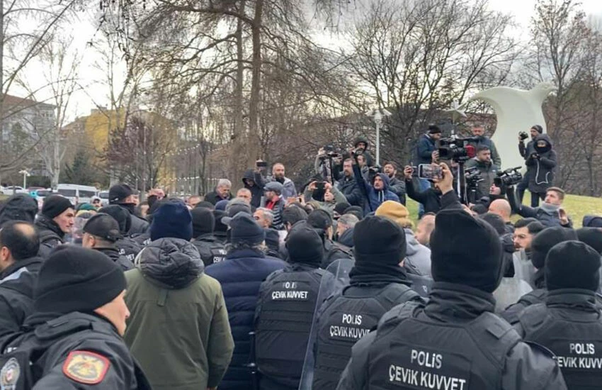 Özlük hakları için sesleri yükseldi: Öğretmenler Meclis’e yürüdü