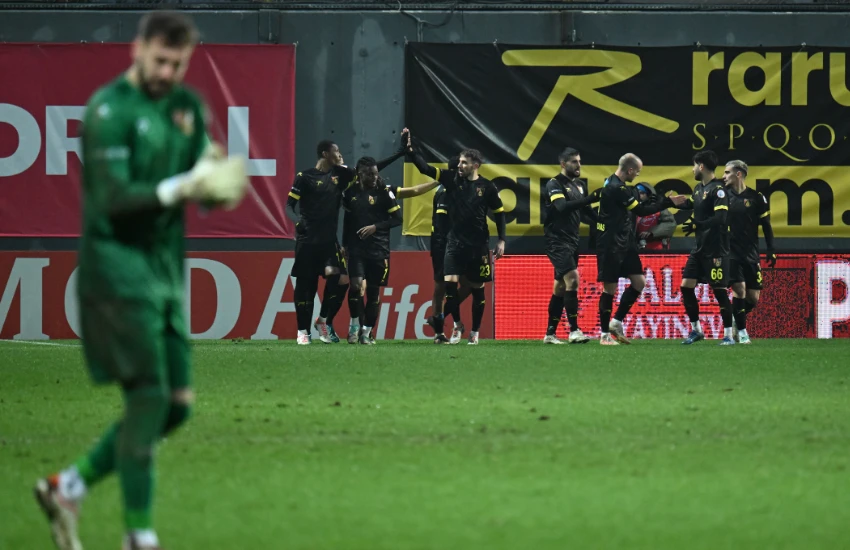 İstanbulspor ve Samsunspor sahadan 1 puanla ayrıldı