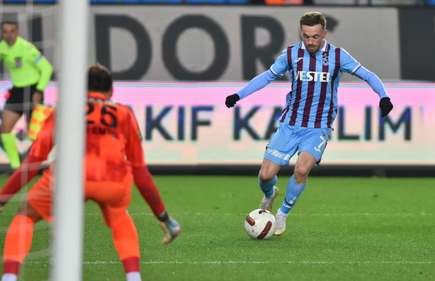 Trabzonspor öne geçtiği karşılaşmayı kaybetti