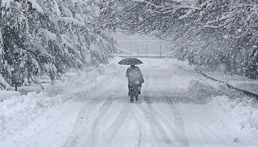 AKOM'dan İstanbul için kritik uyarı! Saat verildi, aniden bastıracak