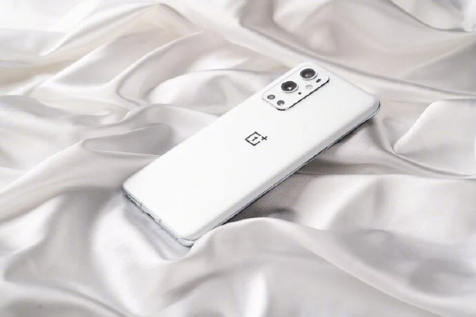 OnePlus 9 serisi için hataları düzelten yeni güncelleme yayınlandı