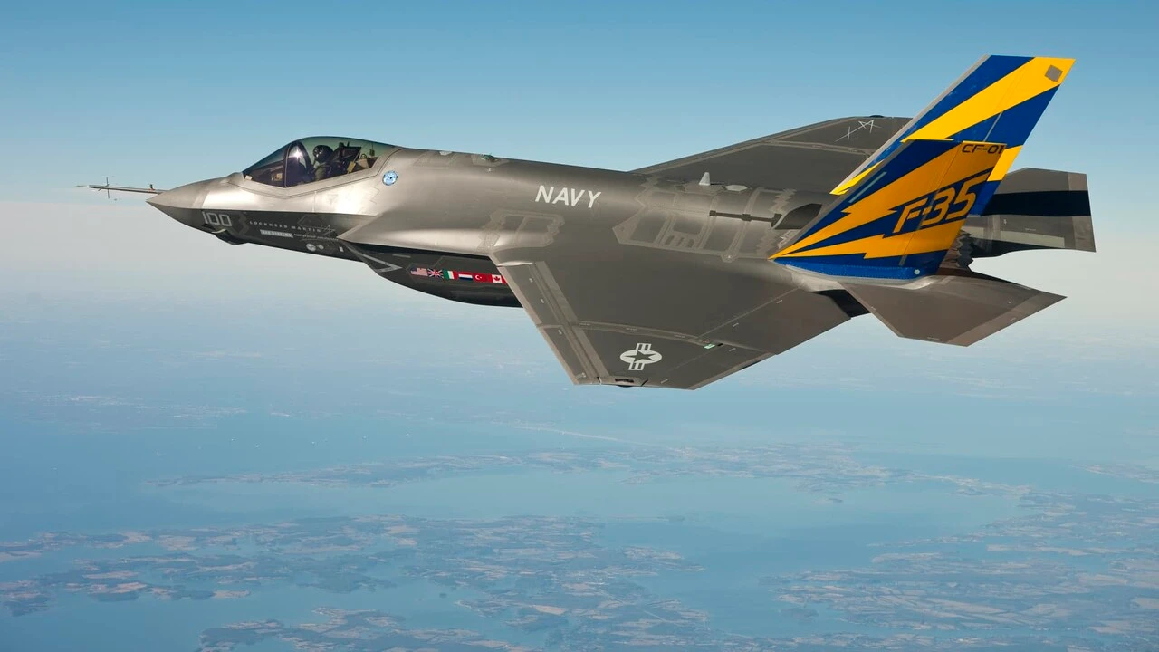 Dünya bu savaş uçaklarını konuşuyor: İşte F-16 ve F-35 arasındaki farklar