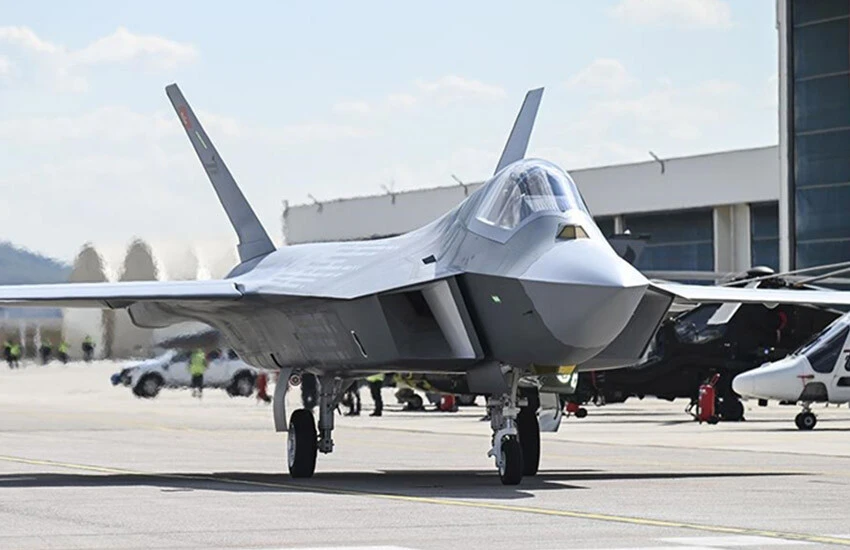 Yunan basını orduları kıyasladı! 'Türkiye mi güçlü biz mi?'