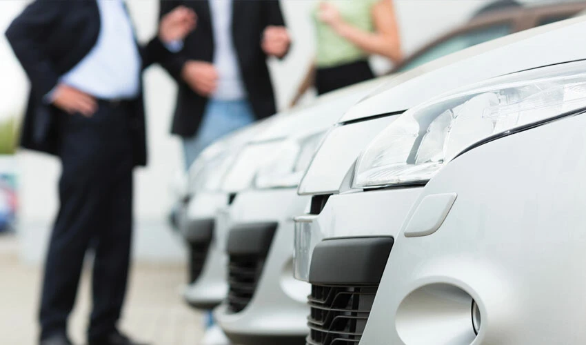 Aynı araç farklı fiyat! İkinci el otomobilde makas açıldı