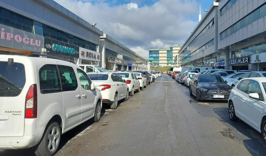 Aynı araç farklı fiyat! İkinci el otomobilde makas açıldı
