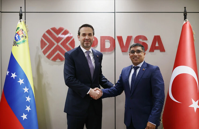 Bakan Bayraktar'dan Venezuela'da diplomasi trafiği! Petrol ve doğal gazda dev imza