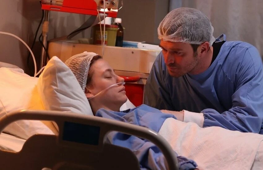 Serenay Sarıkaya'yı izleyen Zeynep Bastık, gözyaşlarına boğuldu