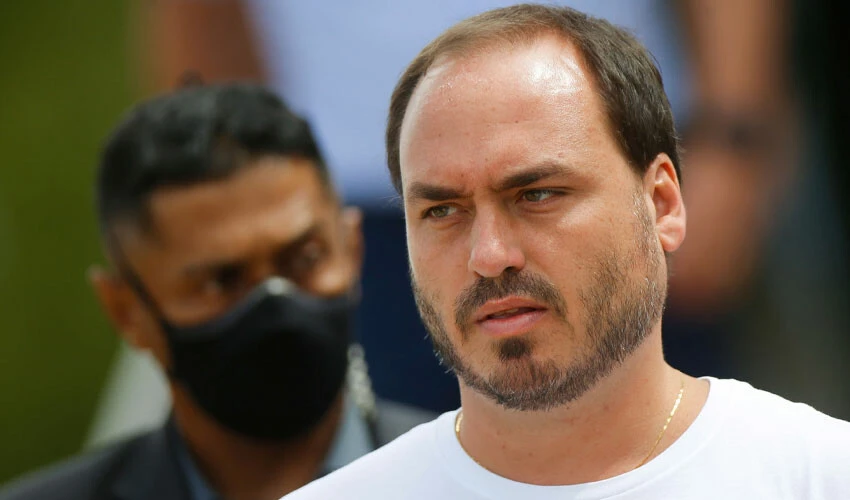 Casusluk soruşturması! Eski devlet başkanının oğlu da listede