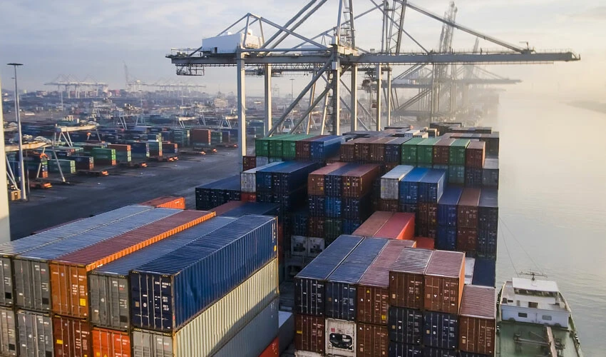 Türkiye'nin aralıkta ihracatı arttı, ithalatı azaldı