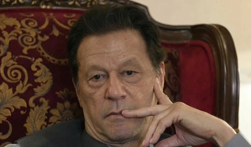 Pakistan'ın eski Başbakanı Khan ve eşine 14’er yıl hapis cezası