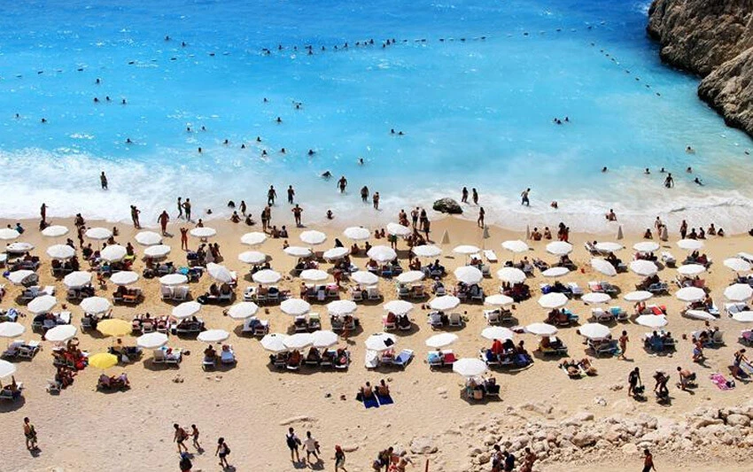 Türkiye'nin turizm geliri 2023'te arttı