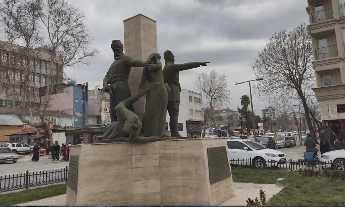 Valilikten peş peşe yasak kararı: Ruhsatlı silah taşımaya izin yok!