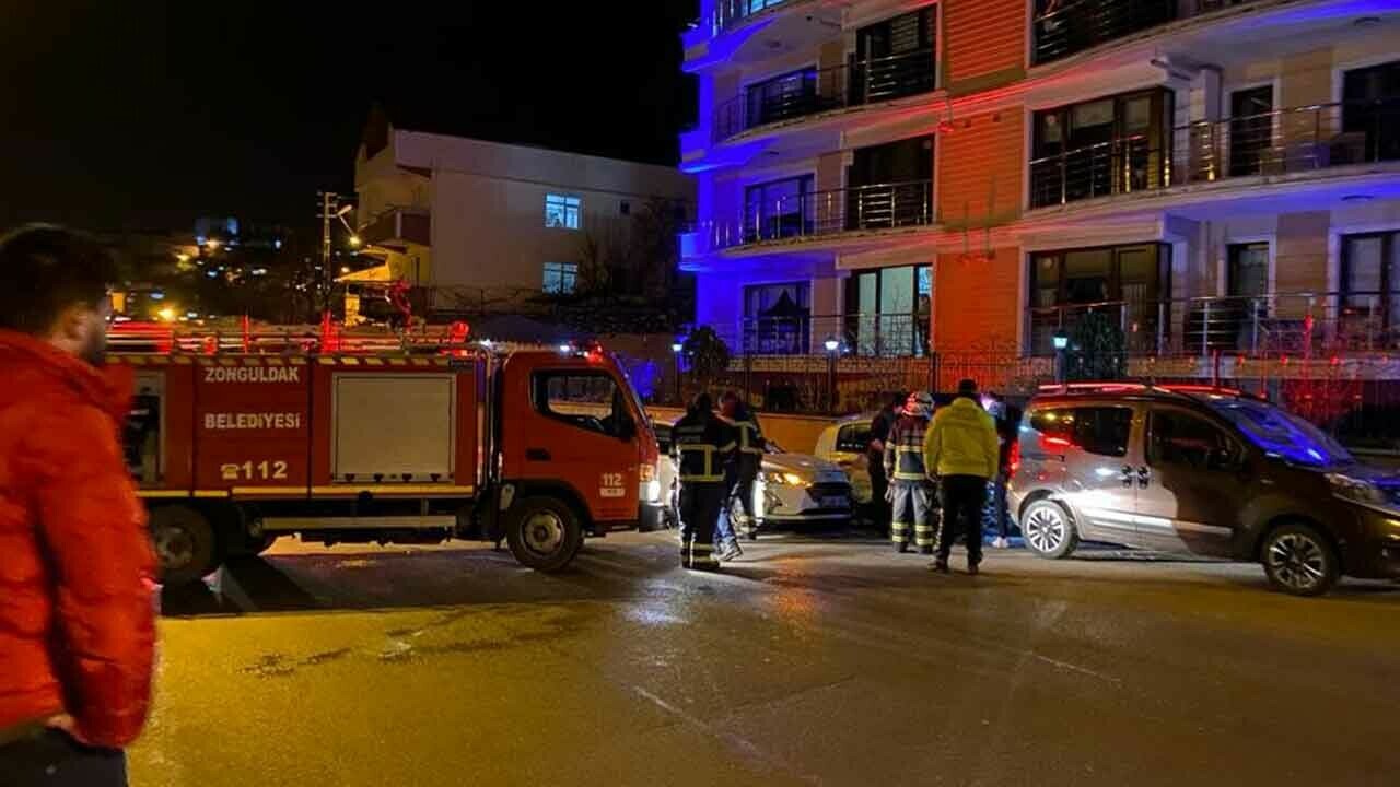 Facia üstüne facia! İki otomobil çarpıştı, gaz sızıntısı oldu