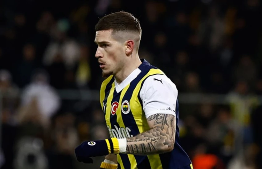 Fenerbahçe’de bir ayrılık daha! Lazio'ya satın alma opsiyonlu kiralandı - 1. Resim