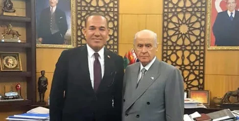 Son dakika! MHP'de üst düzey görevden alma