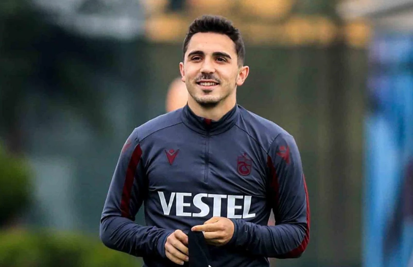 Trabzonspor'da Abdülkadir Ömür'ün ayrılığı resmiyet kazandı - 2. Resim