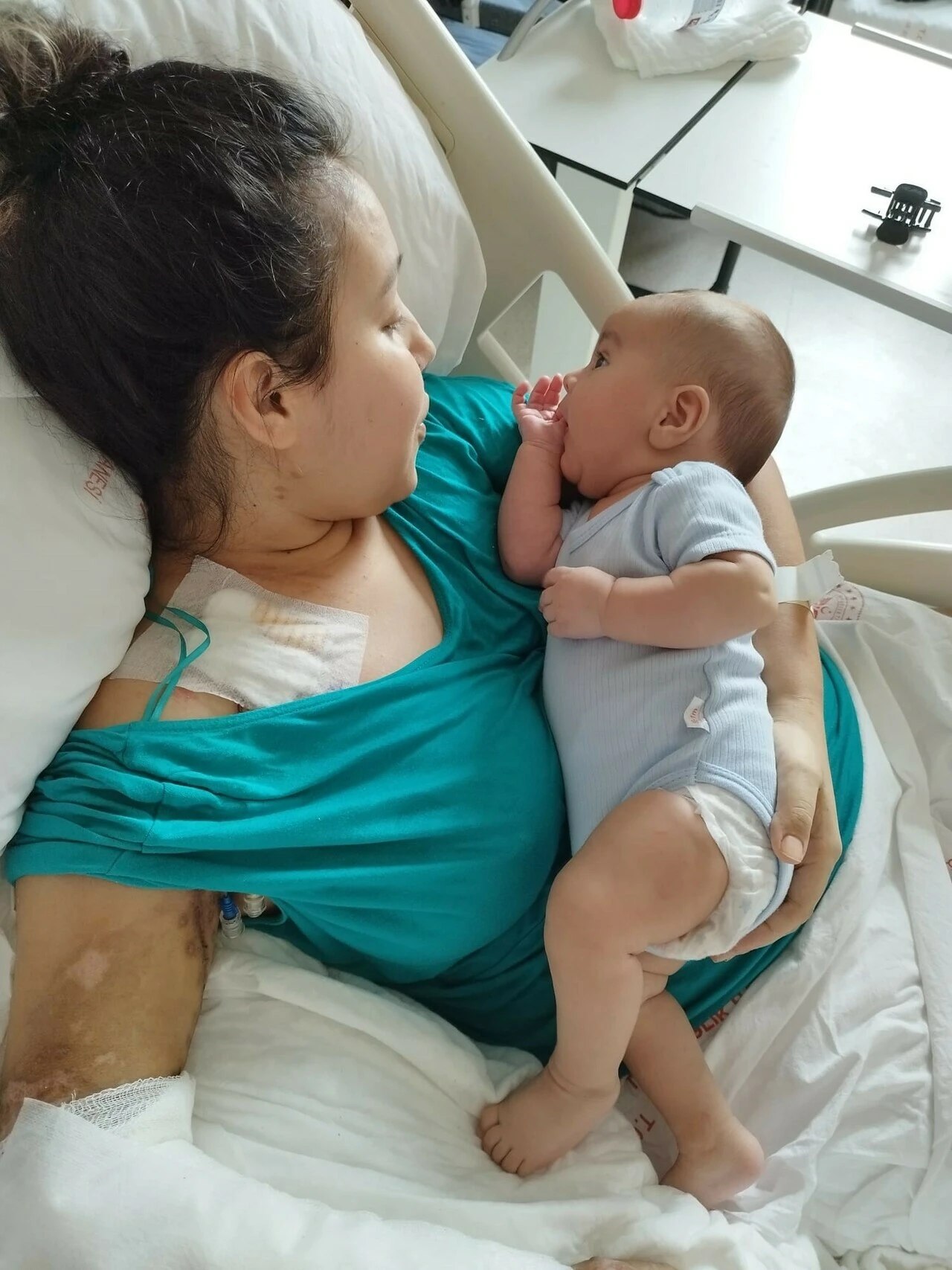 Depremde 3 günlük bebeği 1 ay kaybolmuştu, acılı anne o anları anlattı