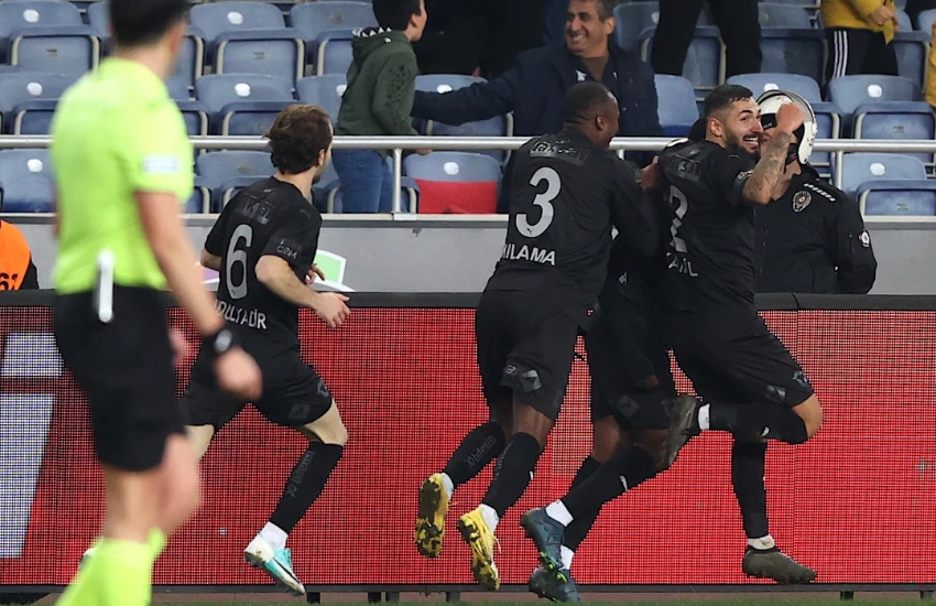 Hatayspor 3 puanı 3 golle aldı - 1. Resim