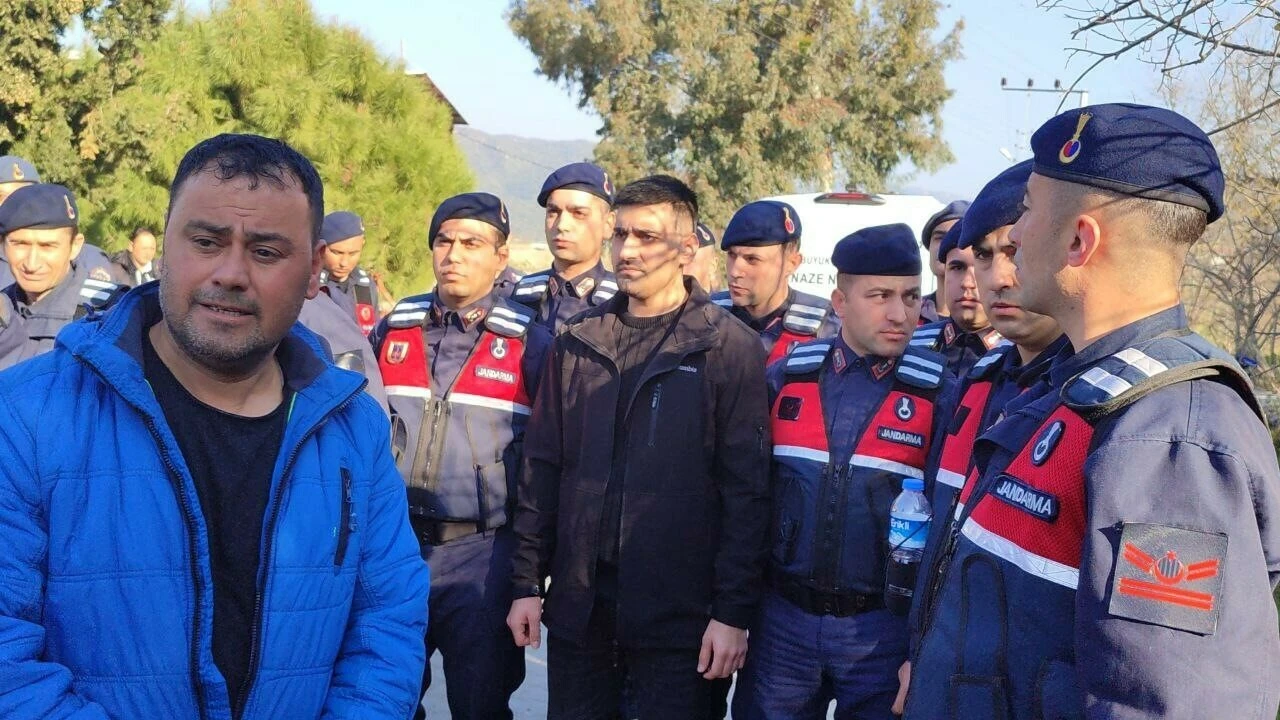 İzmir’de öldürülen taksicinin cenazesinde gözyaşları sel oldu