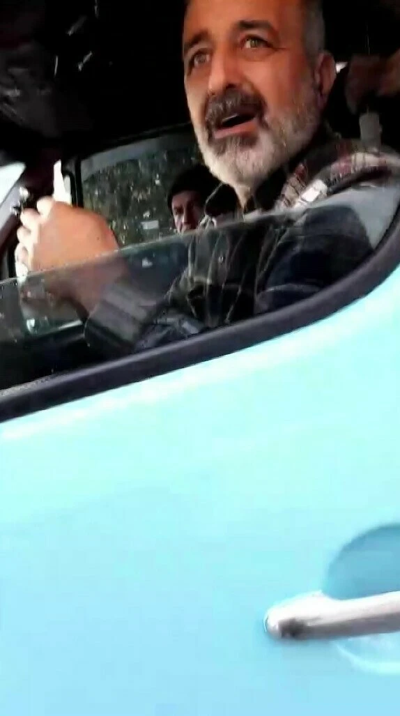 Kendisini almayan minibüsü aracıyla takip etti! Tartışma sonu şaşırttı