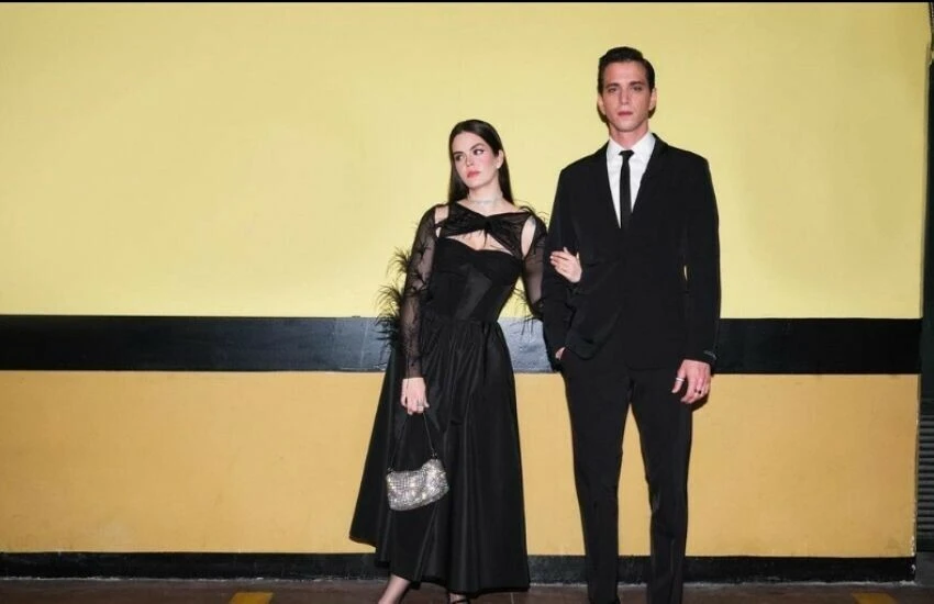 Selahattin Paşalı’ya Ömer dizi setinde doğum günü kutlaması