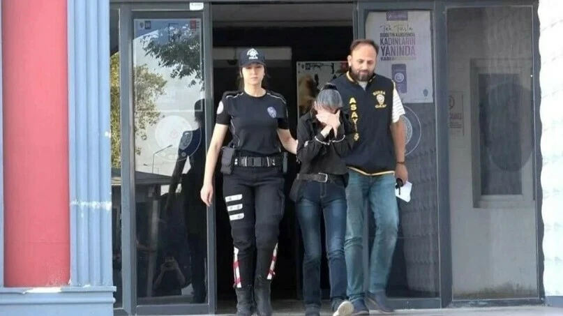 Son dakika! Yeğenini çöp evde alıkoyan teyzeye tahliye kararı