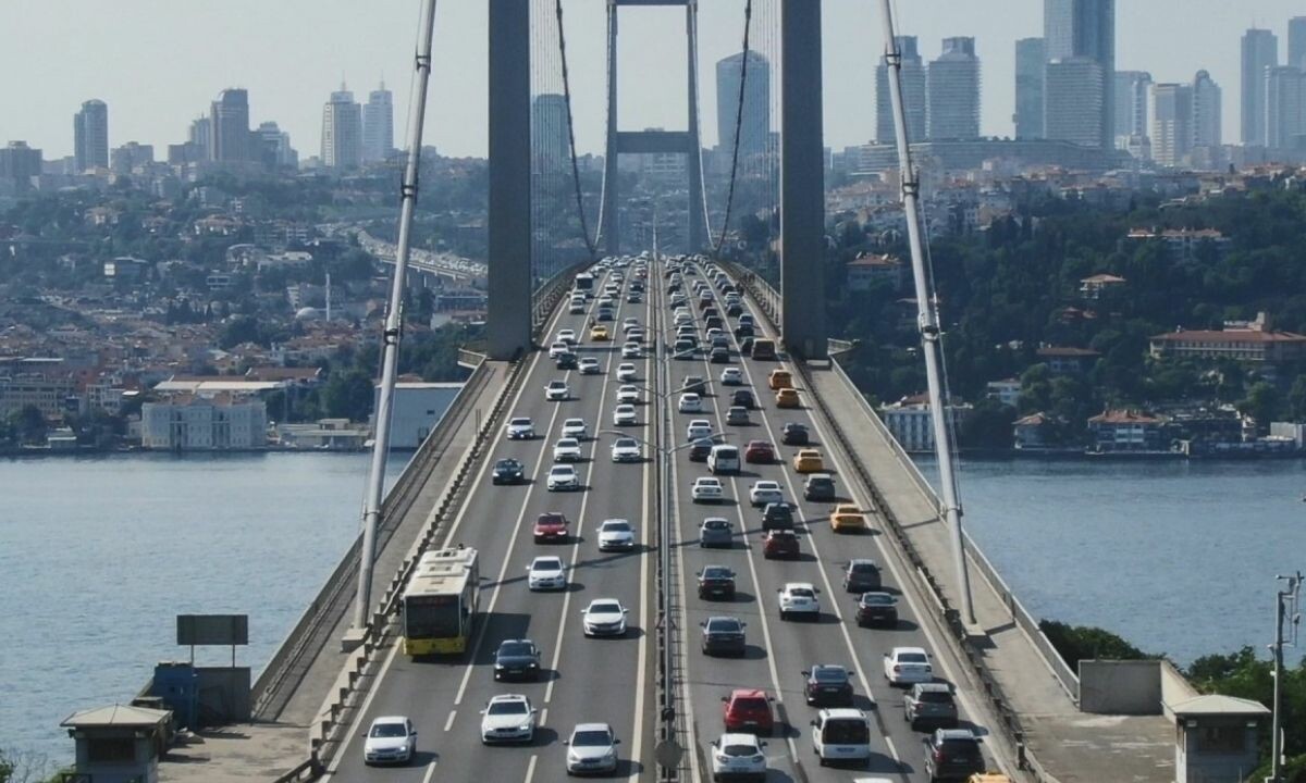 İstanbul’da zam şampiyonu köprü geçiş ücreti oldu! En çok gömlek ucuzladı